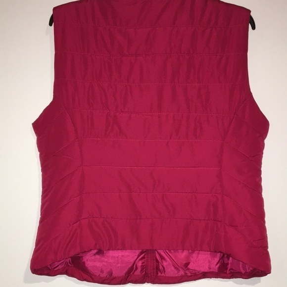 Aeropostale Deep Pink Puffer Vest with full zip and pockets - Picture 5 of 7